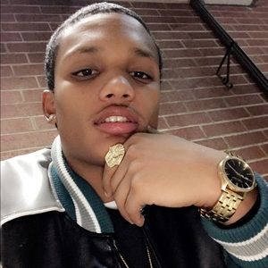 Meet your Posher, Fred